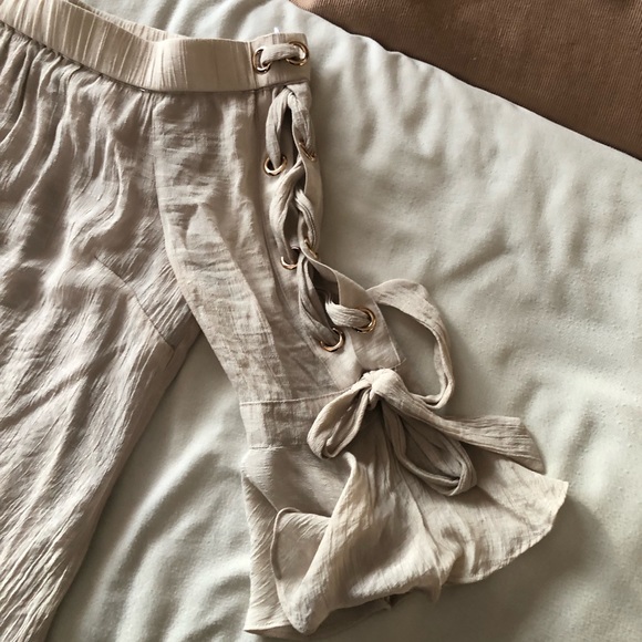 Color cream, off shoulder, size L - Picture 6 of 6